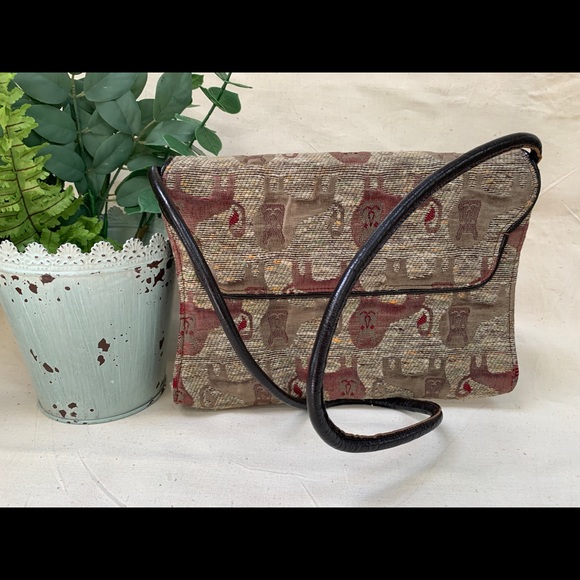 Vintage French Brocade & Leather Lion Purse, A la Reine Des Fees - Picture 4 of 10